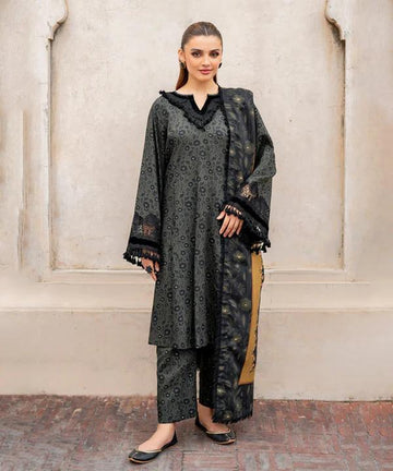 Embbroidered lawn 3-piece Dress