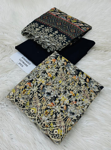 Chiken Kari Khaddar 3 Piece Suit