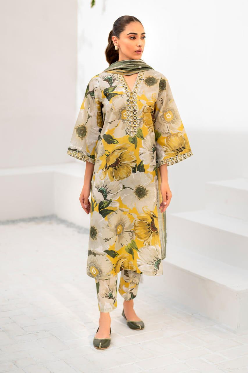 Embbroidered lawn 3-piece Dress